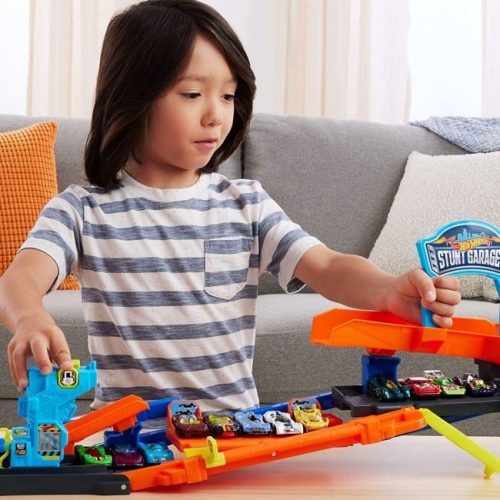 Hot Wheels City 2 az 1-ben Átalakítható Garázs és Versenypálya - Mattel