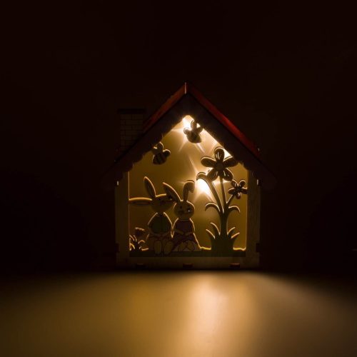 Húsvéti Dekoratív Faházikó Nyuszikkal és 3 LED-del, 13,5x4x15 cm