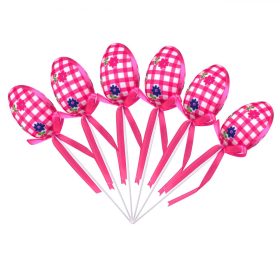 Húsvéti dekoratív tojások pálcával