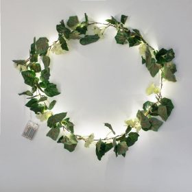   Dekoratív zöld leveles füzér fehér virágokkal és elemes fényfüzérrel, 1.8m