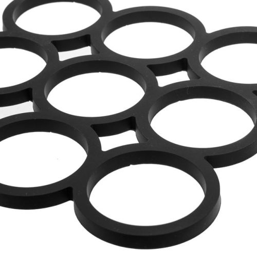 Fekete Szilikon Edényalátét Kör Mintával, 15x15 cm