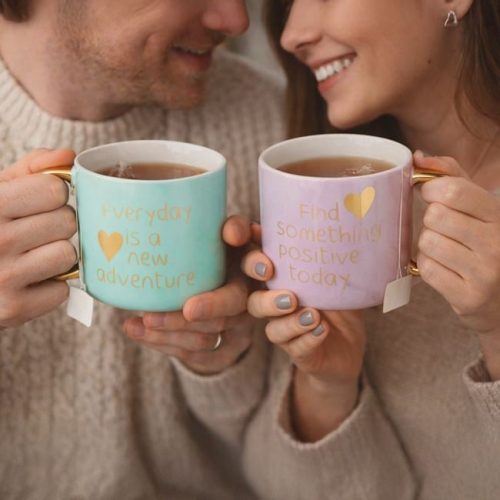 Színes Kerámia Bögre Arany Fogantyúval és Felirattal, 340ml