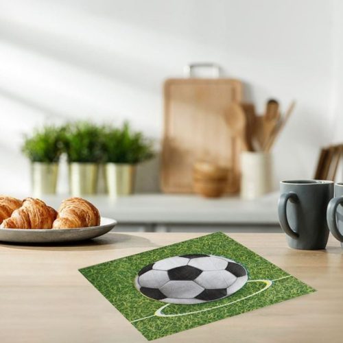 2 rétegű Zöld Szalvéta Futballpálya Mintával 33x33cm - 20db
